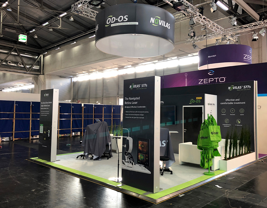 Messebauunternehmen Düsseldorf Moderner, großer Messestand